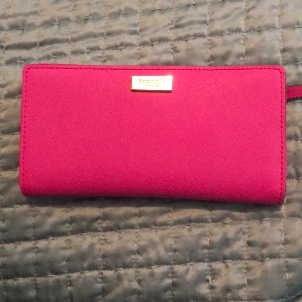 Kate Spades wallet